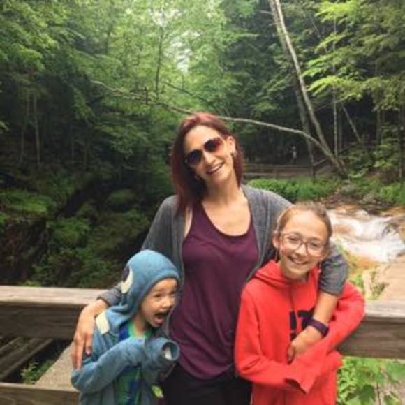 Meet your Posher, Stacey - Picture 1 of 1